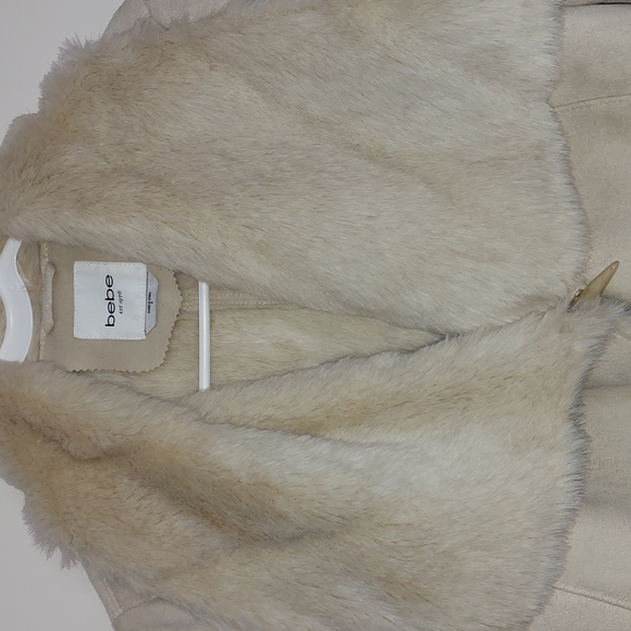 ***SOLD***Bebe faux suede jacket in creamy taupe color, Size Small - Picture 10 of 15
